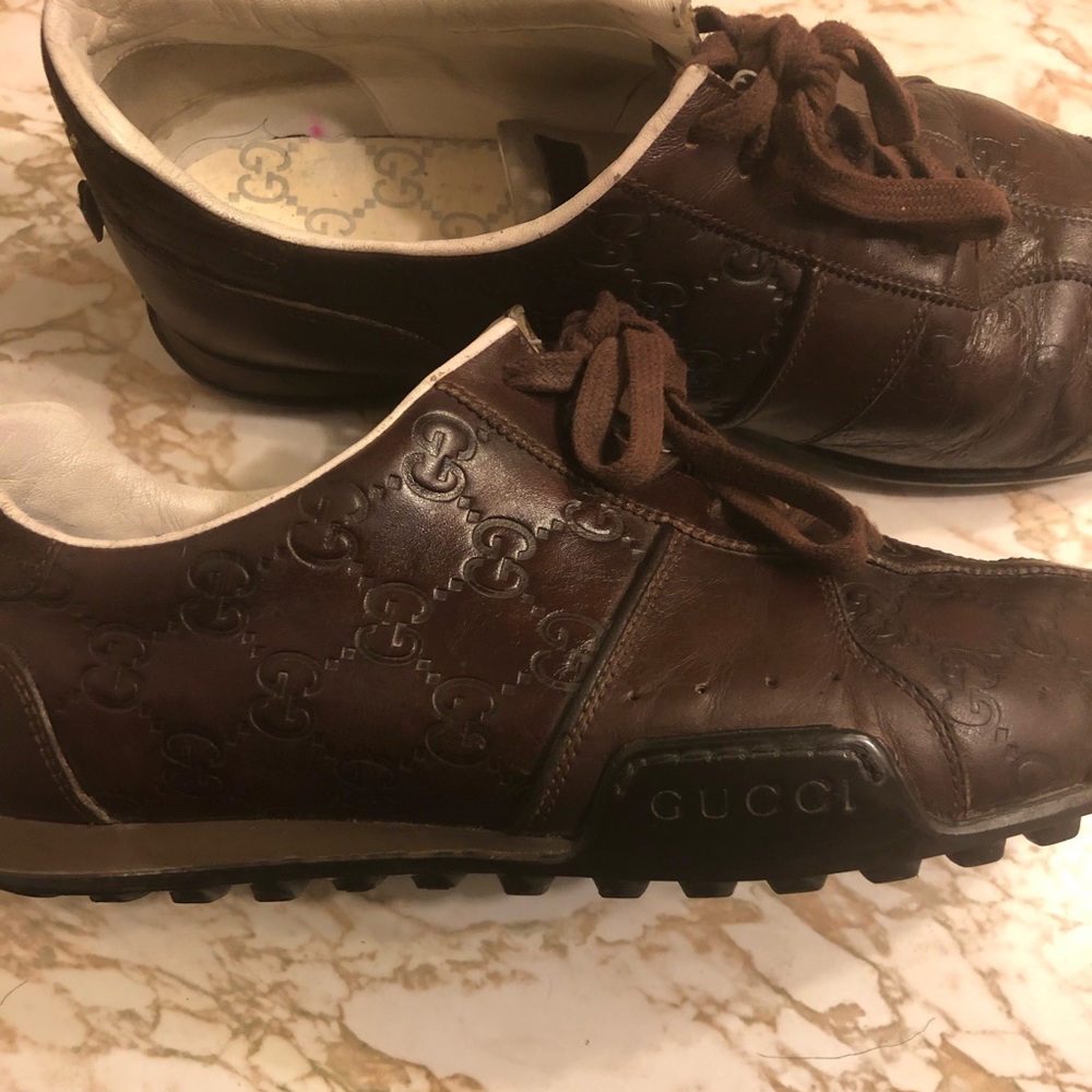 Men’s Gucci Sneakers.